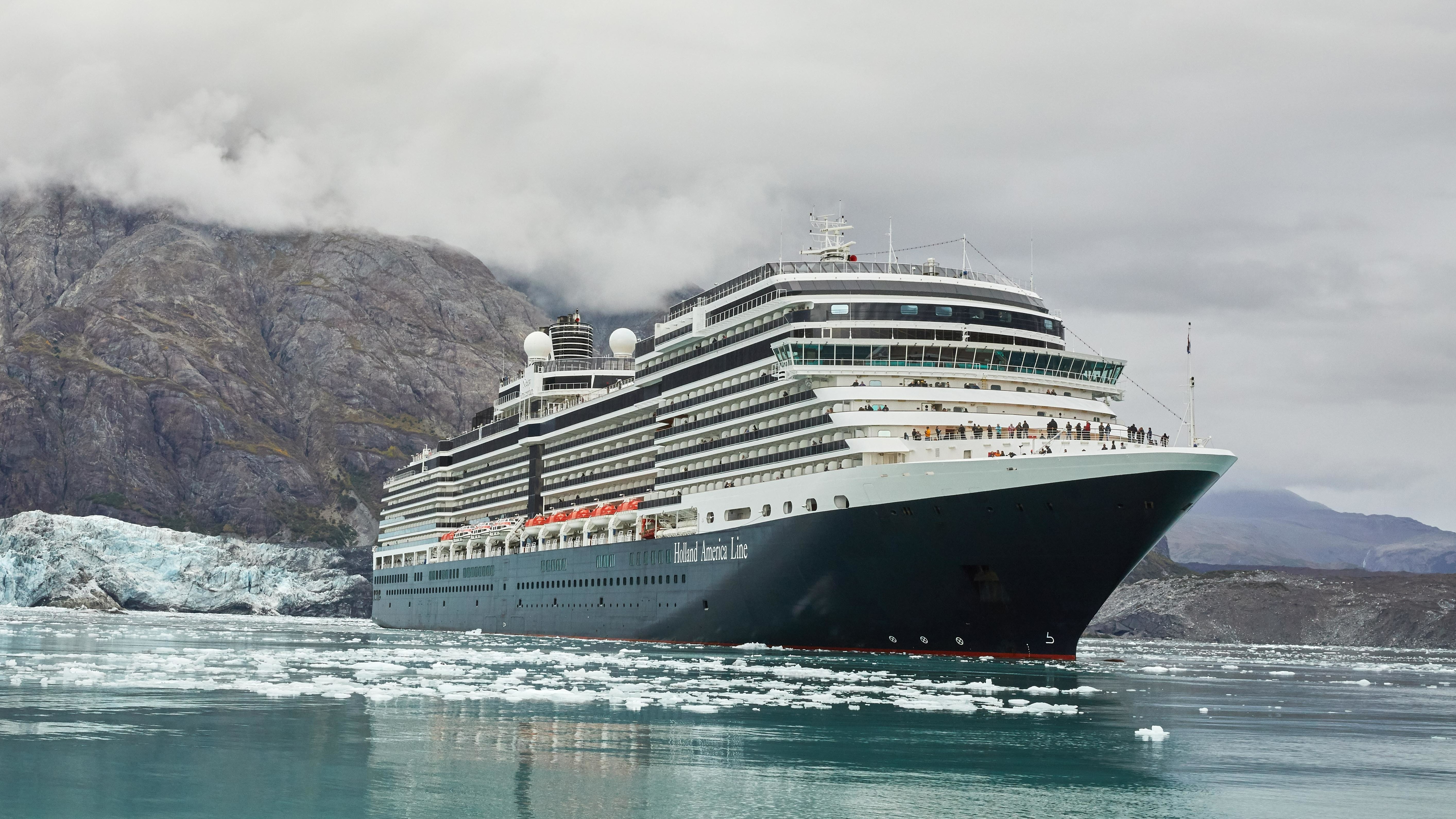 Holland America's <em> Eurodam</em>