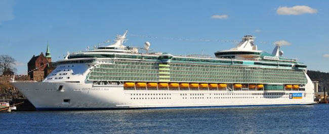 Royal Caribbean's <em>Independence of the Seas</em>